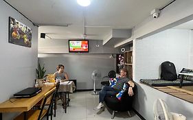 Lux Rooms Night Bazaar